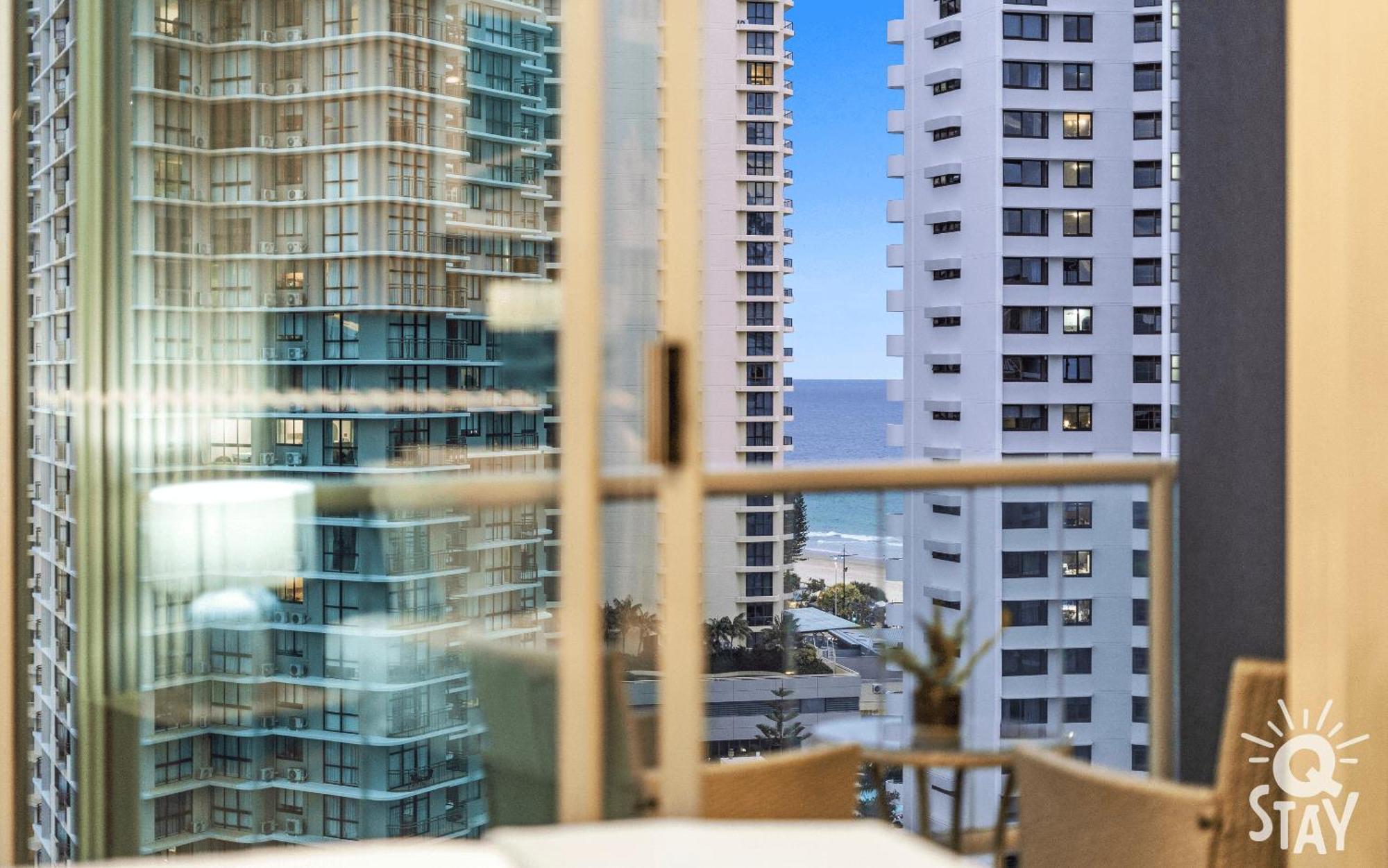 Legends Surfers Paradise Mid Week Madness Deal - Q Stay غولد كوست المظهر الخارجي الصورة